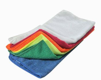 CHIFFON EN MICROFIBRE VERT FORMAT 14''X14'' VENDU 10/PAQUET 290GR